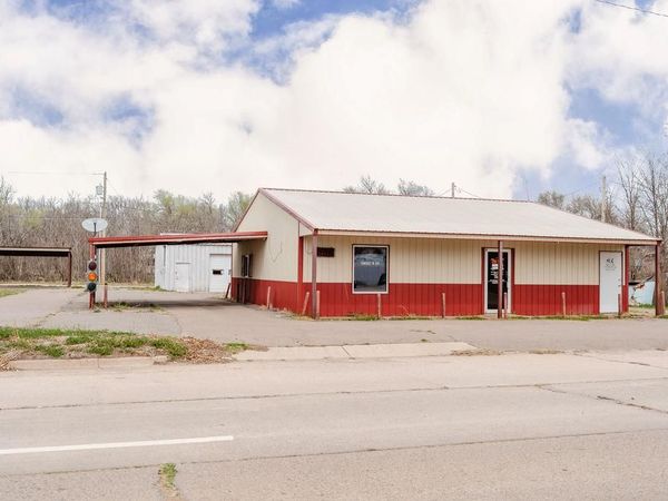 313 W Roger Miller Boulevard, Erick, OK 73645