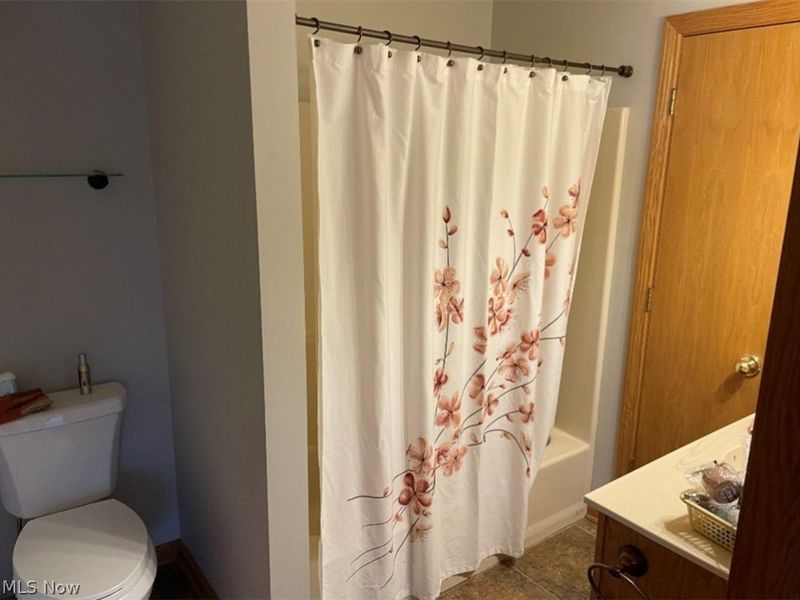 181 Talsman Drive, Unit B, Canfield, OH 44406 Photo 11