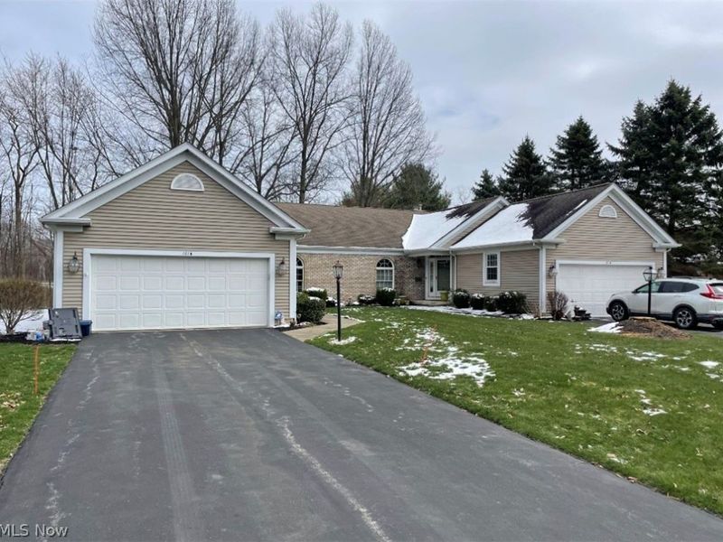 181 Talsman Drive, Unit B, Canfield, OH 44406 Photo 2