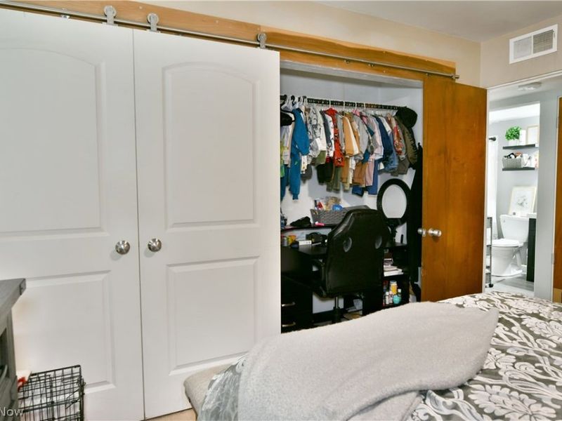 3040 N River Road NE, Unit H20, Warren, OH 44483 Photo 15