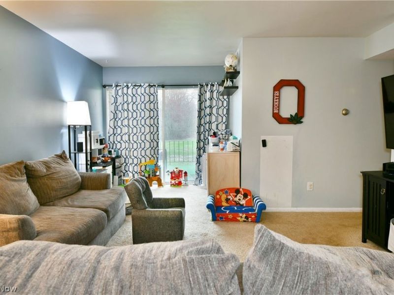 3040 N River Road NE, Unit H20, Warren, OH 44483 Photo 32