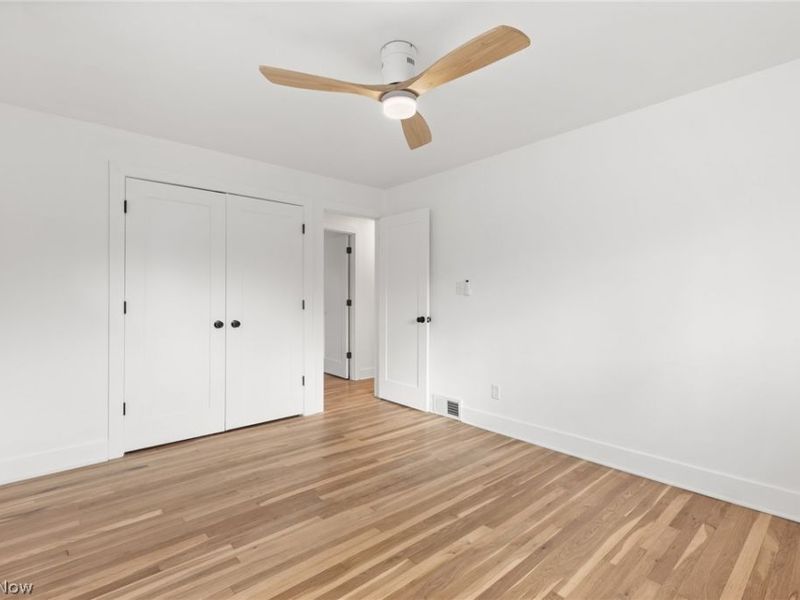 6486 Charles Road, North Olmsted, OH 44070 Photo 20