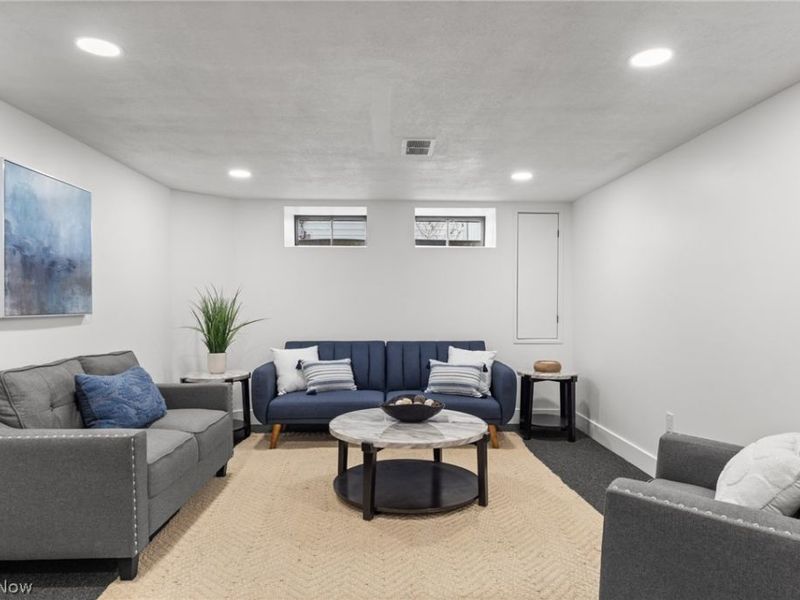 6486 Charles Road, North Olmsted, OH 44070 Photo 29