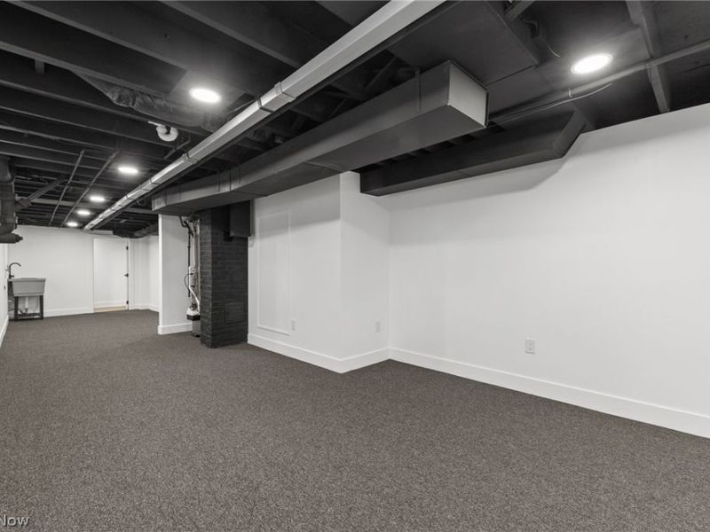 6486 Charles Road, North Olmsted, OH 44070 Photo 32