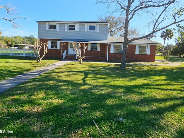 10206 SHOREVIEW Drive N, Jacksonville, FL 32218