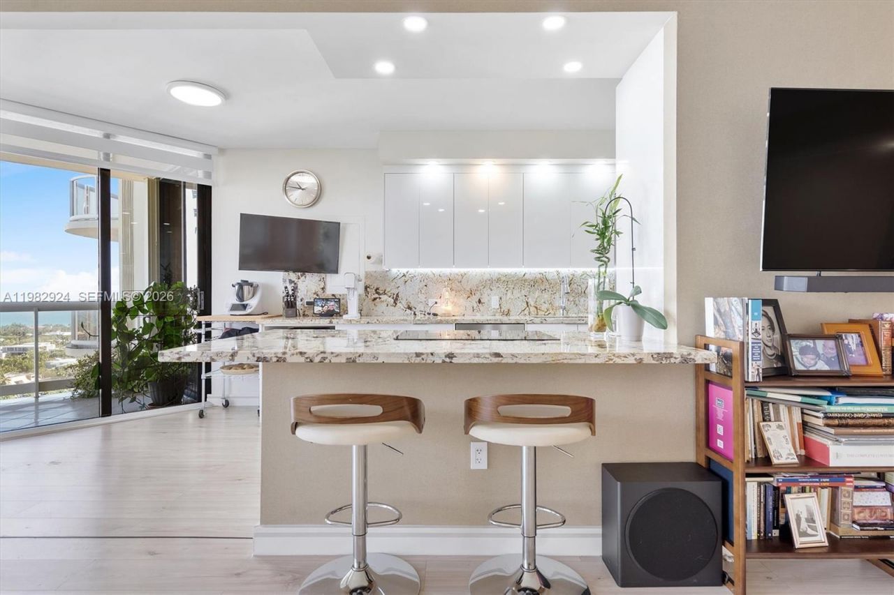 20191 E Country Club Dr , Unit 1903, Aventura, FL 33180 Photo