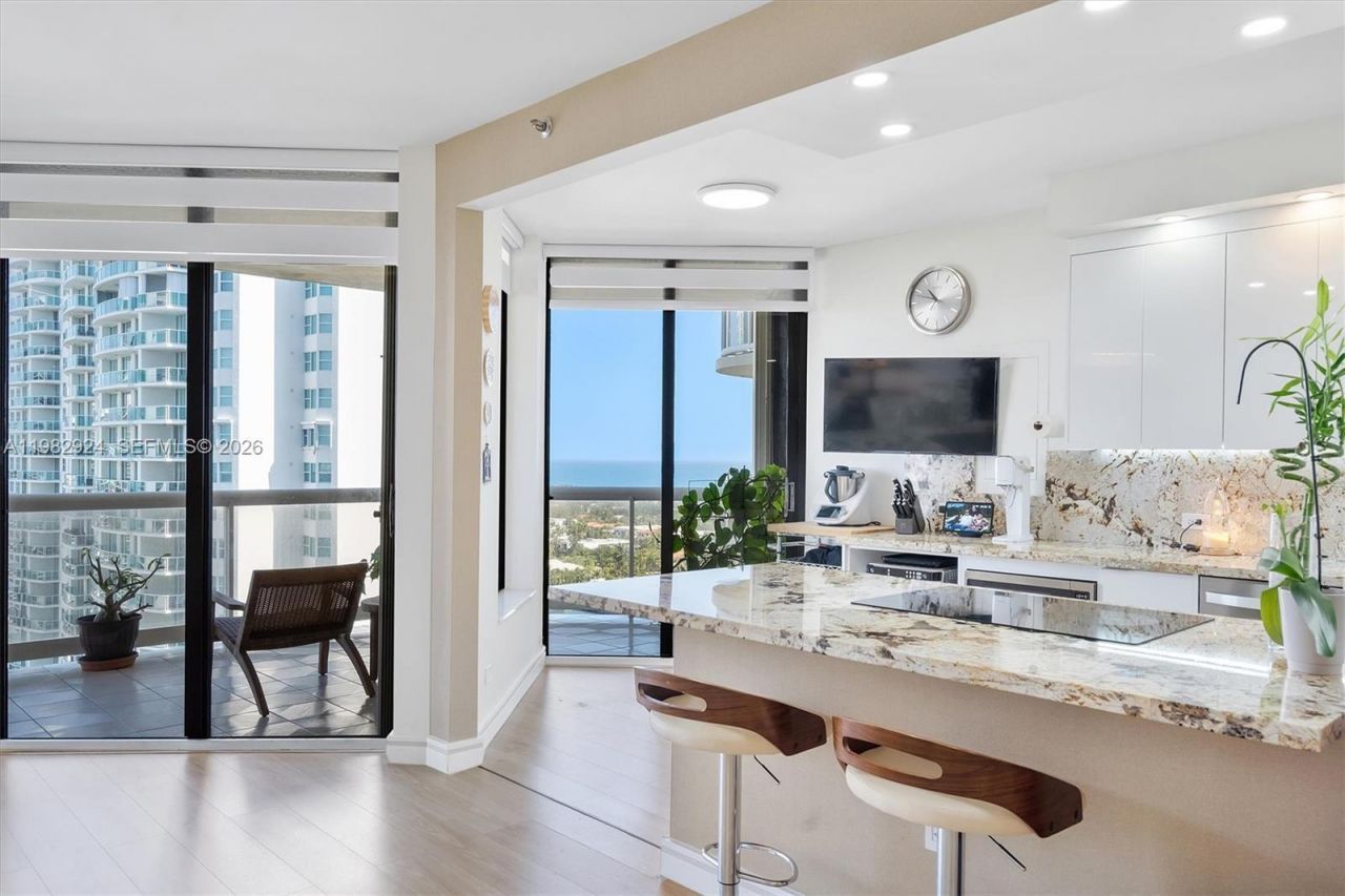20191 E Country Club Dr, Unit 1903, Aventura, FL 33180 Photo
