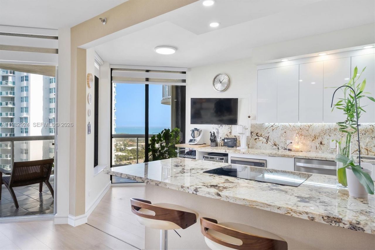 20191 E Country Club Dr, Unit 1903, Aventura, FL 33180 Photo
