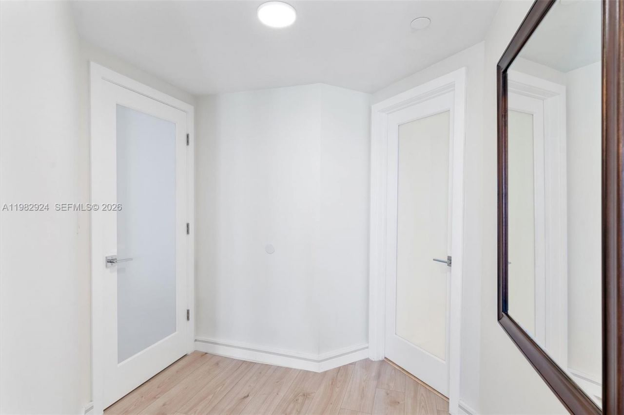 20191 E Country Club Dr, Unit 1903, Aventura, FL 33180 Photo