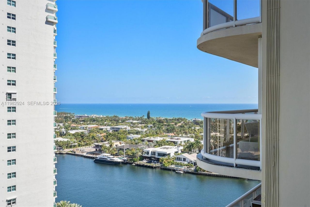 20191 E Country Club Dr, Unit 1903, Aventura, FL 33180 Photo