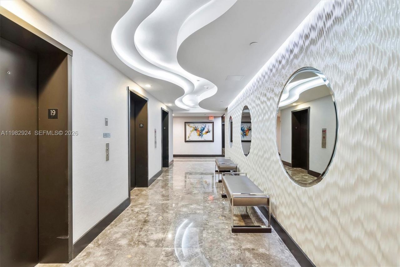 20191 E Country Club Dr , Unit 1903, Aventura, FL 33180 Photo