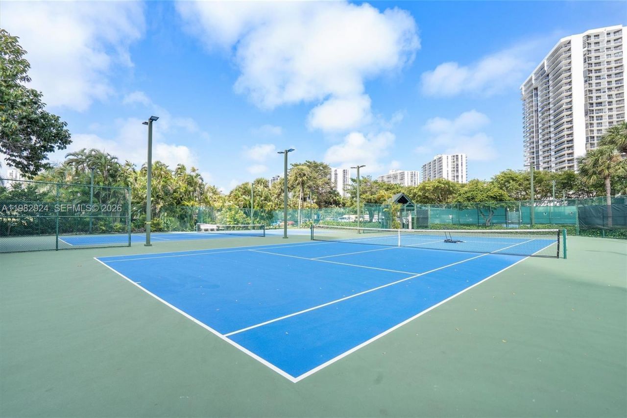 20191 E Country Club Dr, Unit 1903, Aventura, FL 33180 Photo