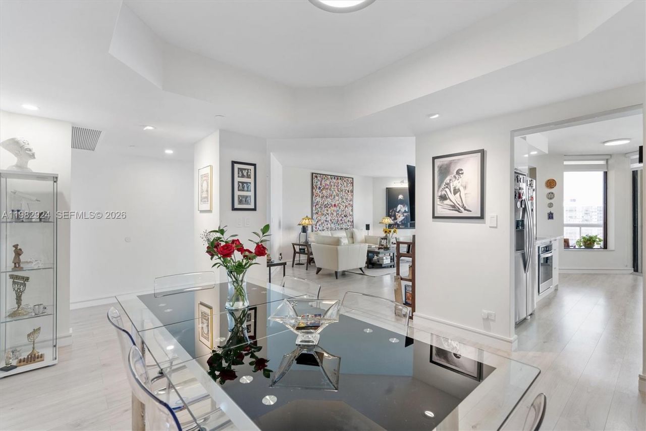 20191 E Country Club Dr, Unit 1903, Aventura, FL 33180 Photo