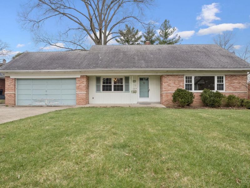 2951 Blue Haven Terrace, Cincinnati, OH 45238 Photo 2