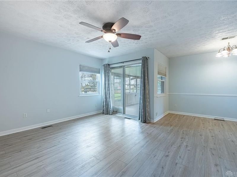 310 Evergreen Drive, Springboro, OH 45066 Photo 10