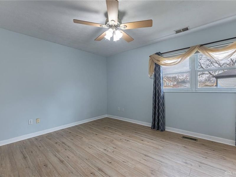 310 Evergreen Drive, Springboro, OH 45066 Photo 11