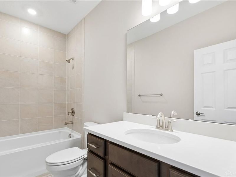 2459 Trail View, Unit 8594, Turtlecreek Township, OH 45036 Photo 13