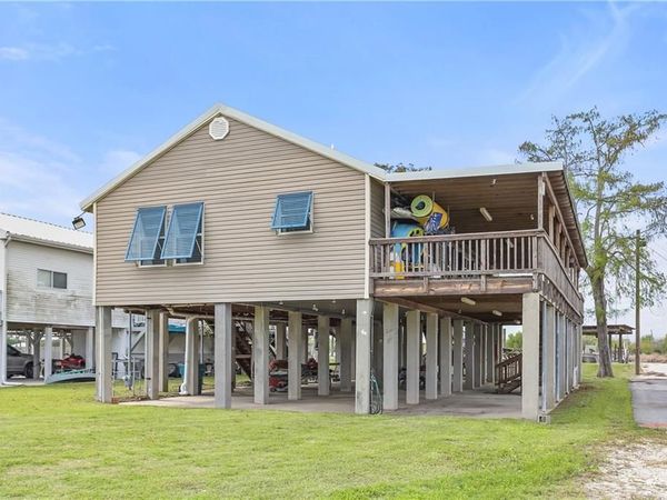 4814 JEAN LAFITTE Boulevard, Lafitte, LA 70067