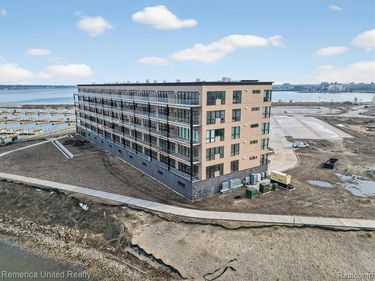 901 Adelaide Circle, Muskegon, MI 49441