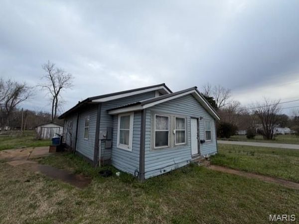 303 W Neat Street, Poplar Bluff, MO 63901
