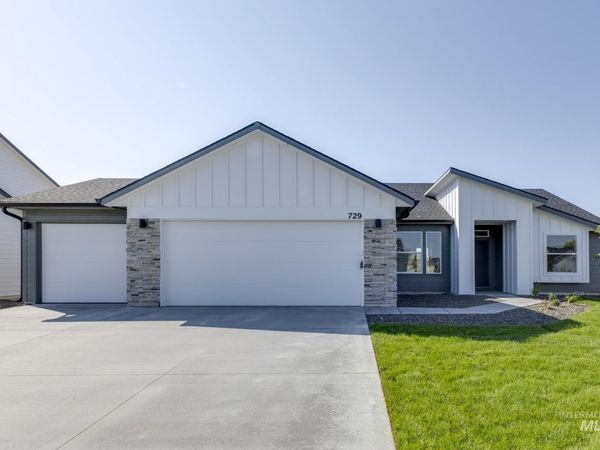 3625 E Jamestown Dr, Nampa, ID 83686
