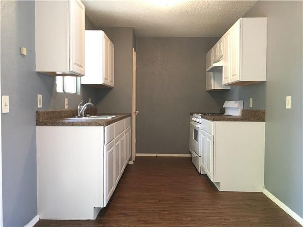 5105 Pepper LN , Austin, TX 78744