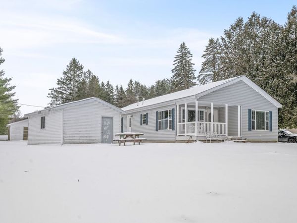15220 NW Rapids Drive, Hersey, MI 49639
