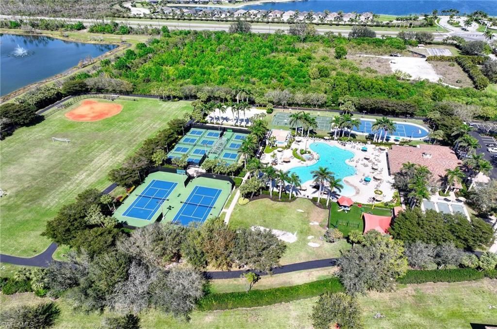 20107 Lorino Loop, Estero, FL 33928 Photo