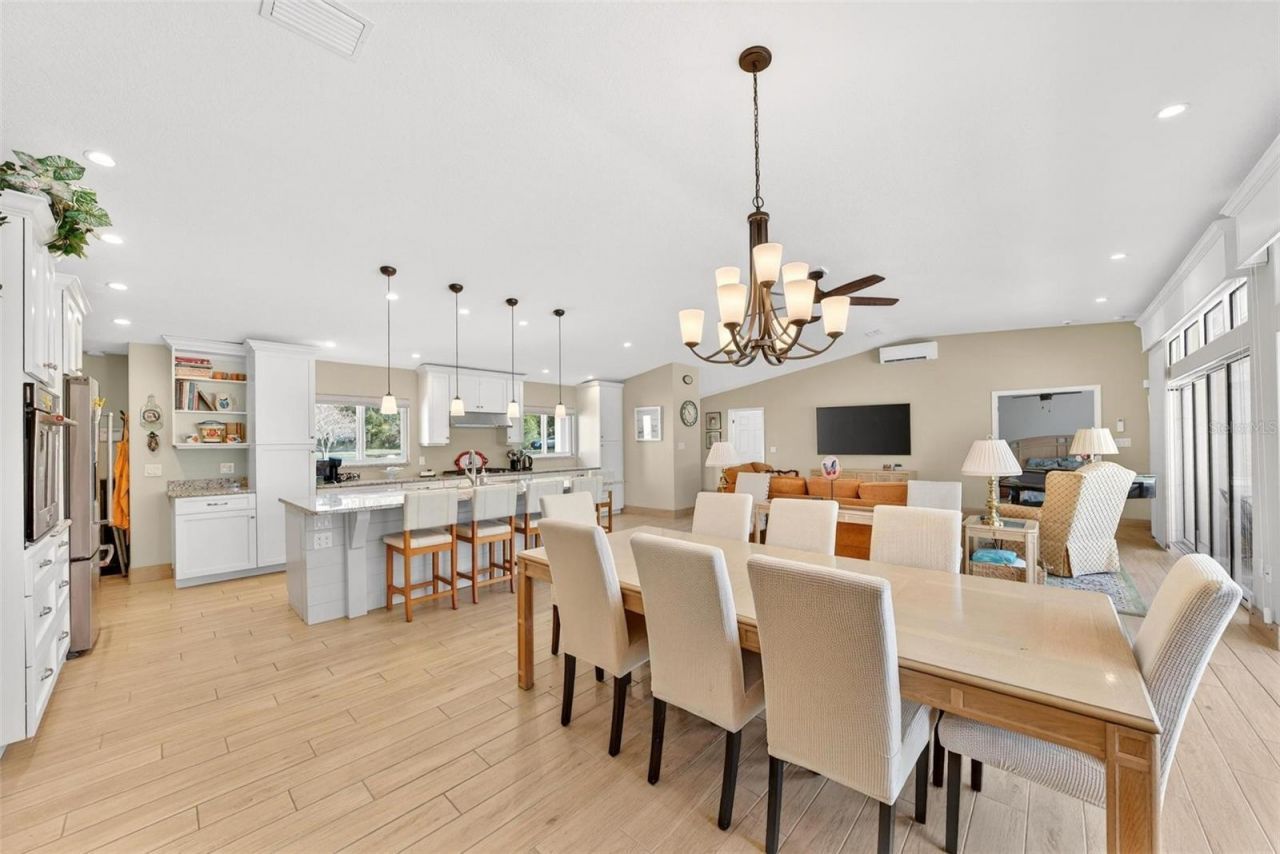 10220 Bumblebee Lane, Leesburg, FL 34788 Photo