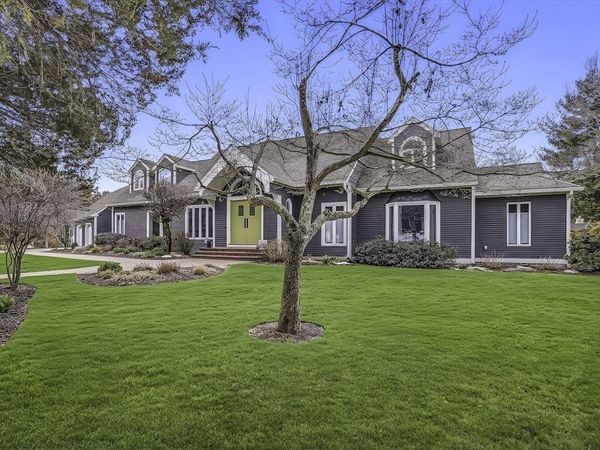 345 North St, Medfield, MA 02052