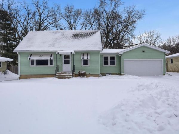 413 N Stevenson Street, Deforest, WI 53532