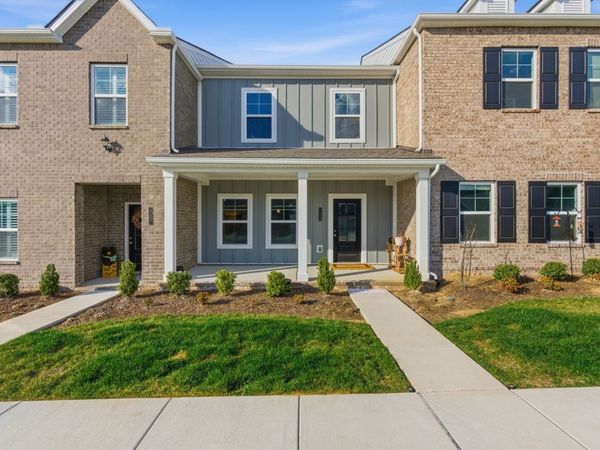 725 Coburg Pvt St , Gallatin, TN 37066