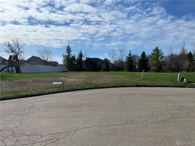 1204 Sizemore Court, New Lebanon, OH 45345 Photo 16