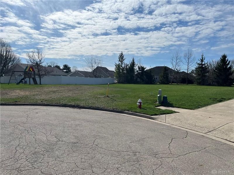 1204 Sizemore Court, New Lebanon, OH 45345 Photo 17