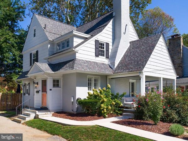 11 SHIRLEY ROAD , NARBERTH, PA 19072