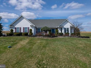 382 TILDEN ROAD, MOHRSVILLE, PA 19541