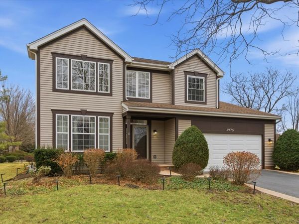 1975 Merlot Court , Wheeling, IL 60090