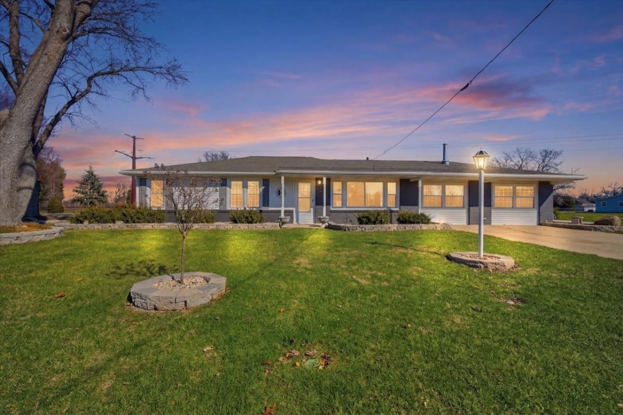 25 Helen Street, Streator, IL 61364 Main Photo