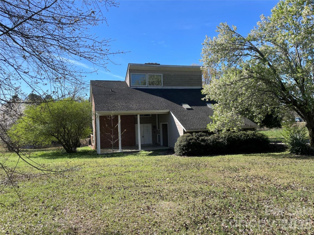 6174 Center Grove Road, Kershaw, SC 29067 Main Photo