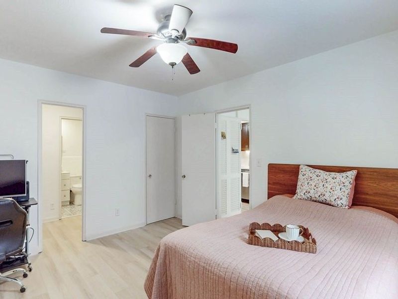 13800 Fairhill Road , Unit 203, Shaker Heights, OH 44120 Photo 15