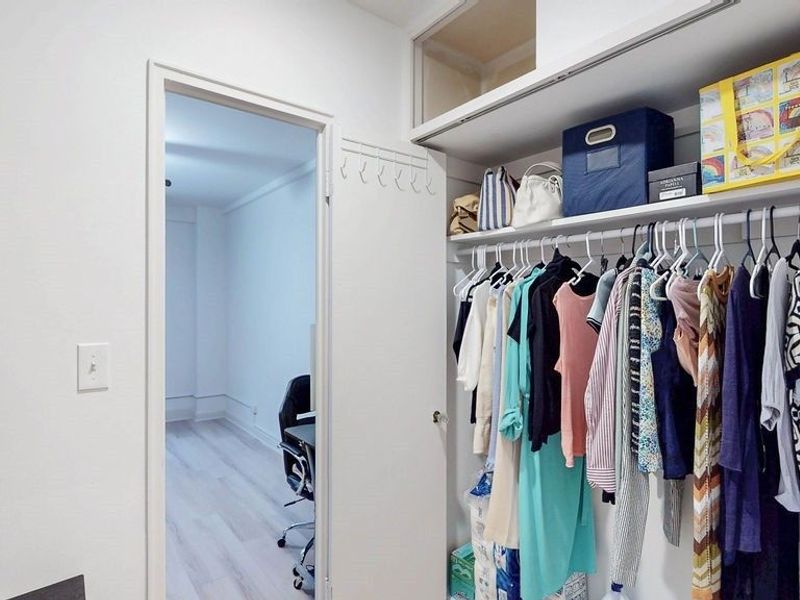 13800 Fairhill Road , Unit 203, Shaker Heights, OH 44120 Photo 17