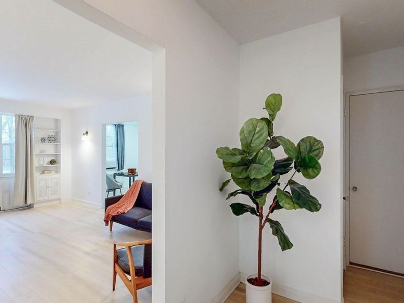 13800 Fairhill Road , Unit 203, Shaker Heights, OH 44120 Photo 2