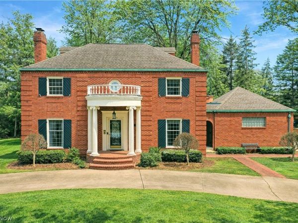 641 Fairway Drive NE, Warren, OH 44483