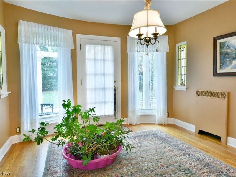 641 Fairway Drive NE, Warren, OH 44483 Photo 9