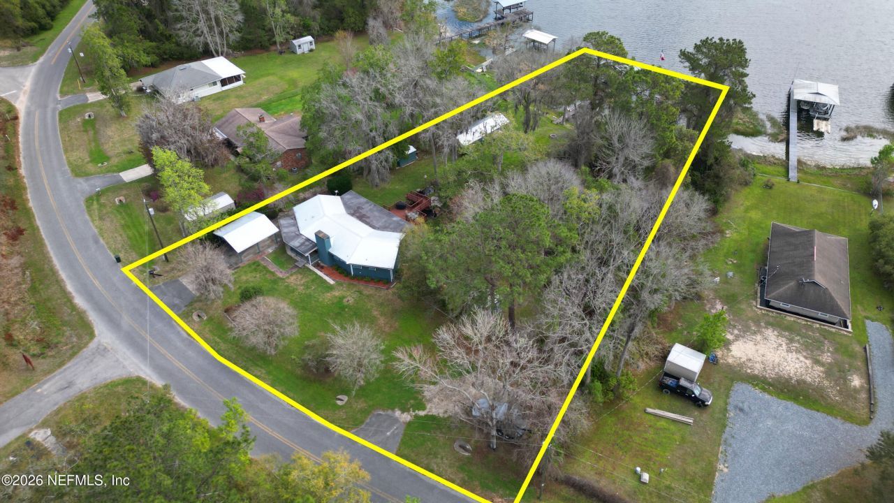 176 Lake Drive, Florahome, FL 32140 Photo