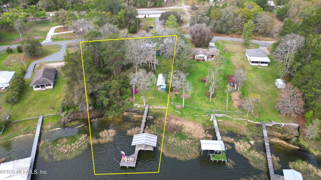 176 Lake Drive, Florahome, FL 32140 Photo