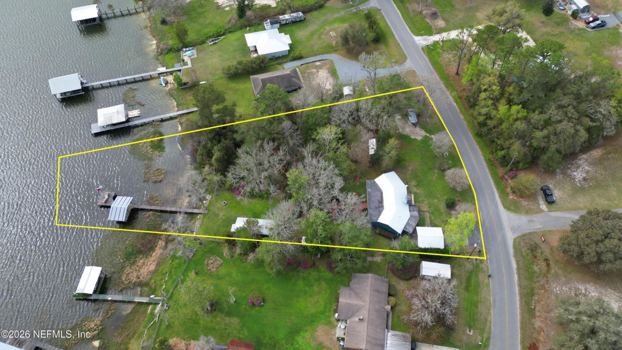 176 Lake Drive, Florahome, FL 32140 Photo