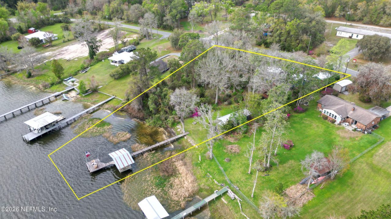 176 Lake Drive, Florahome, FL 32140 Photo