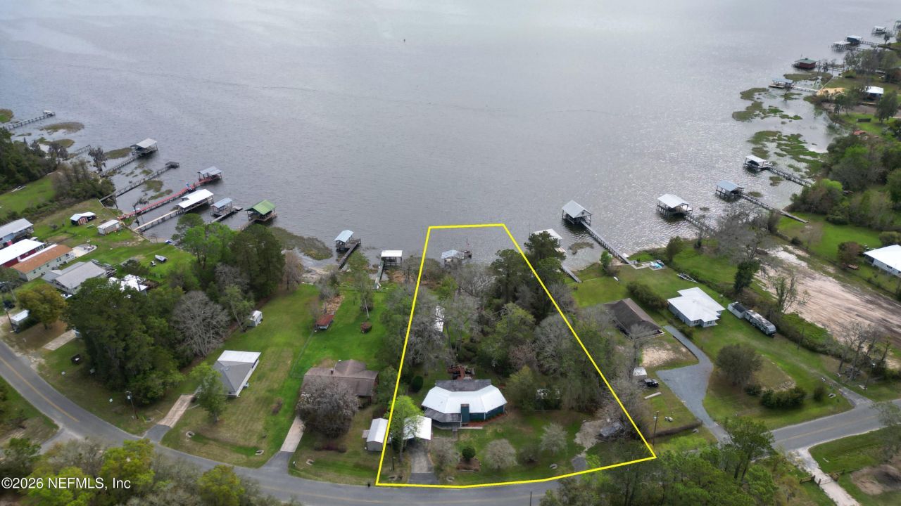 176 Lake Drive, Florahome, FL 32140 Photo