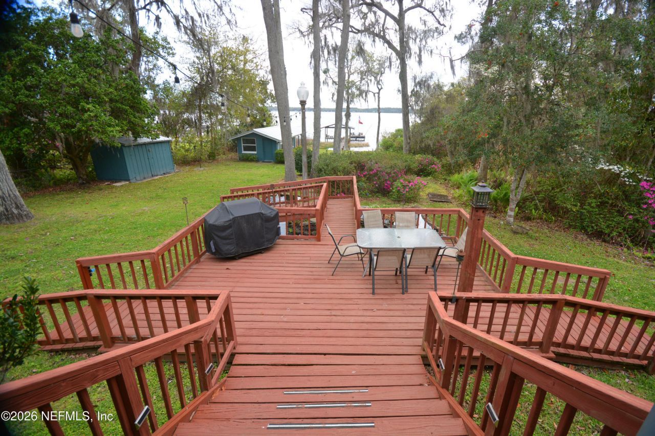 176 Lake Drive, Florahome, FL 32140 Photo